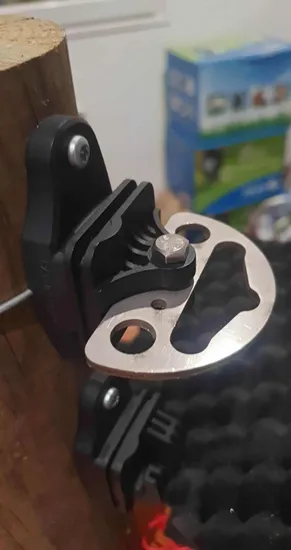 Insert Molding Accessories for Pasture Factory OEM Service High Precision Injection Molding Plastic Part with Metal Inserts 